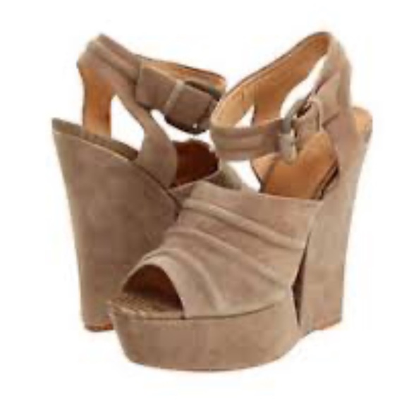 L.A.M.B. Gwen Stefani Suede Cut Out Platform Wedge Sandals Lamb size 8.5 - Picture 2 of 12